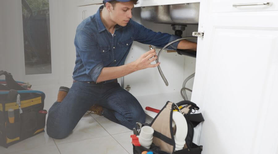 Water Damage Mitigation in Spurger, TX